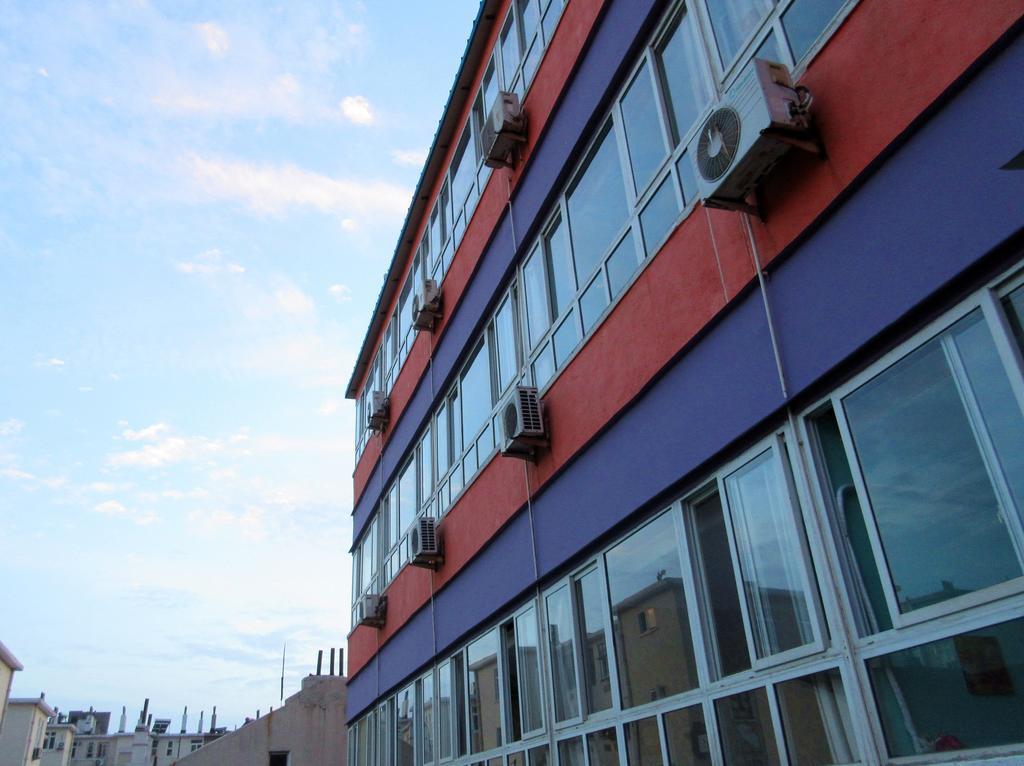 25°C Four Season Youth Hostel تشينغداو المظهر الخارجي الصورة